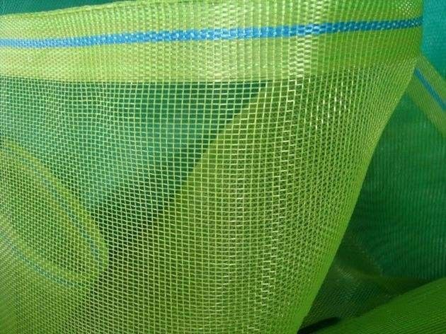 A malha 100% amarela da proteção do inseto do HDPE, ajusta a rede da prova do inseto da temperatura